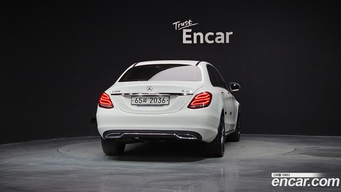 Mercedes-Benz C-Class 2018
