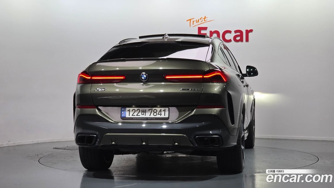 BMW X6 2022