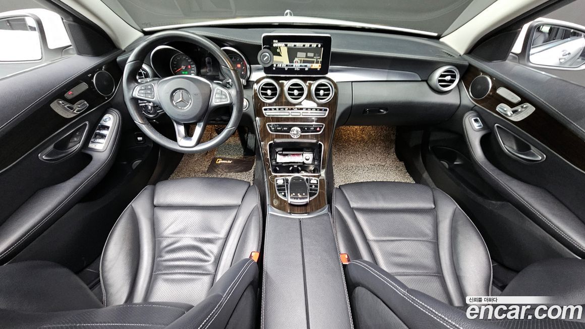 Mercedes-Benz C-Class 2018