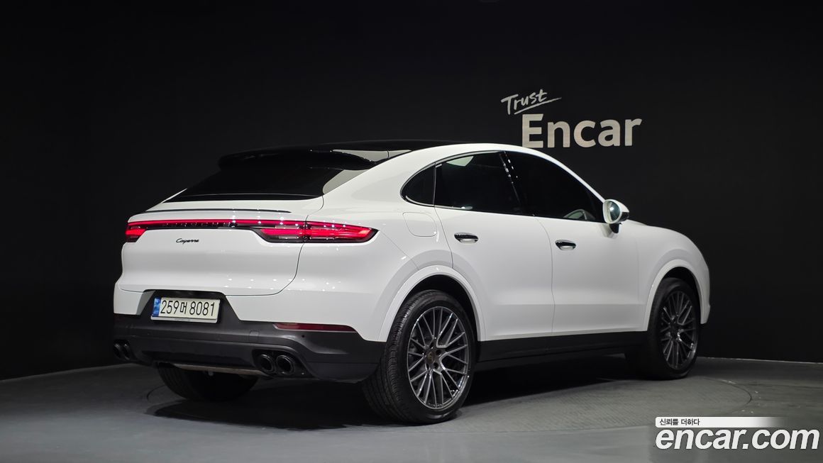 Porsche Cayenne 2021