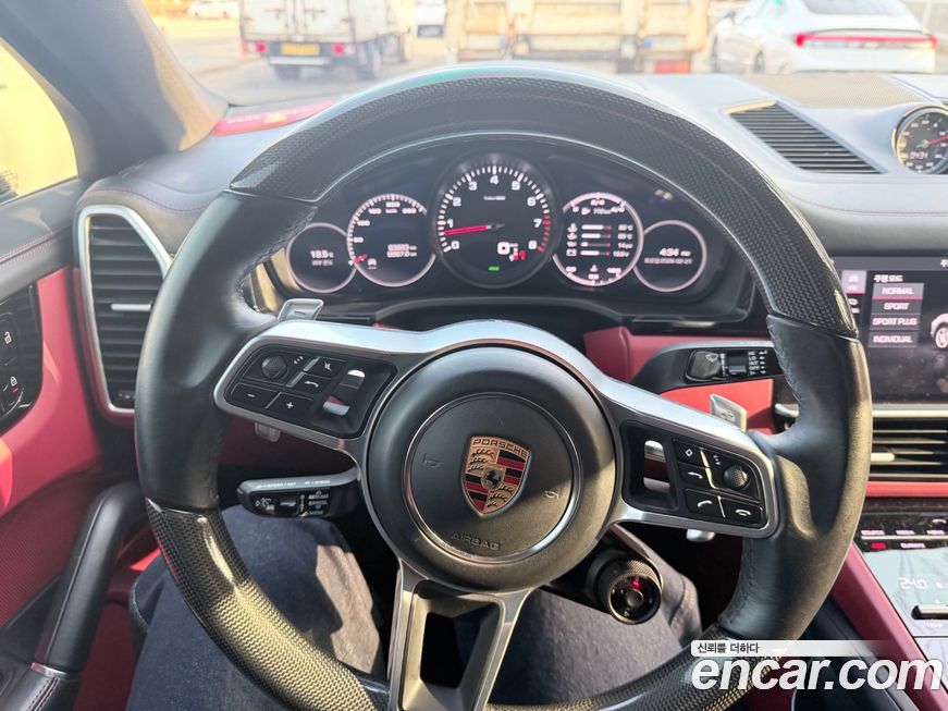 Porsche Cayenne 2020