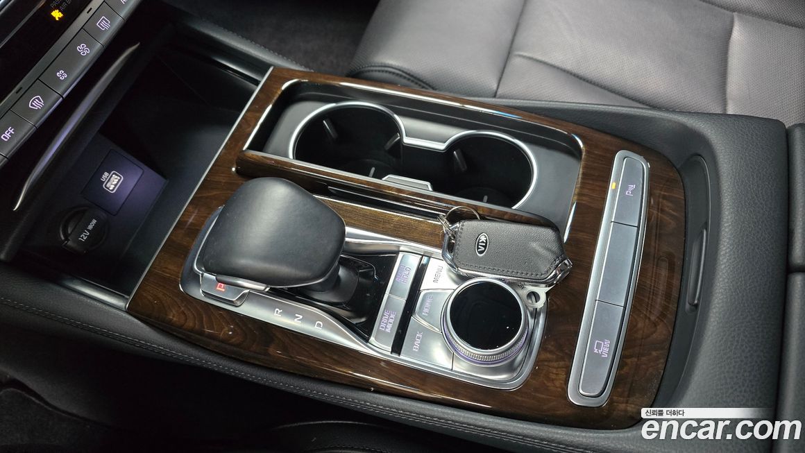 Kia K9 2019