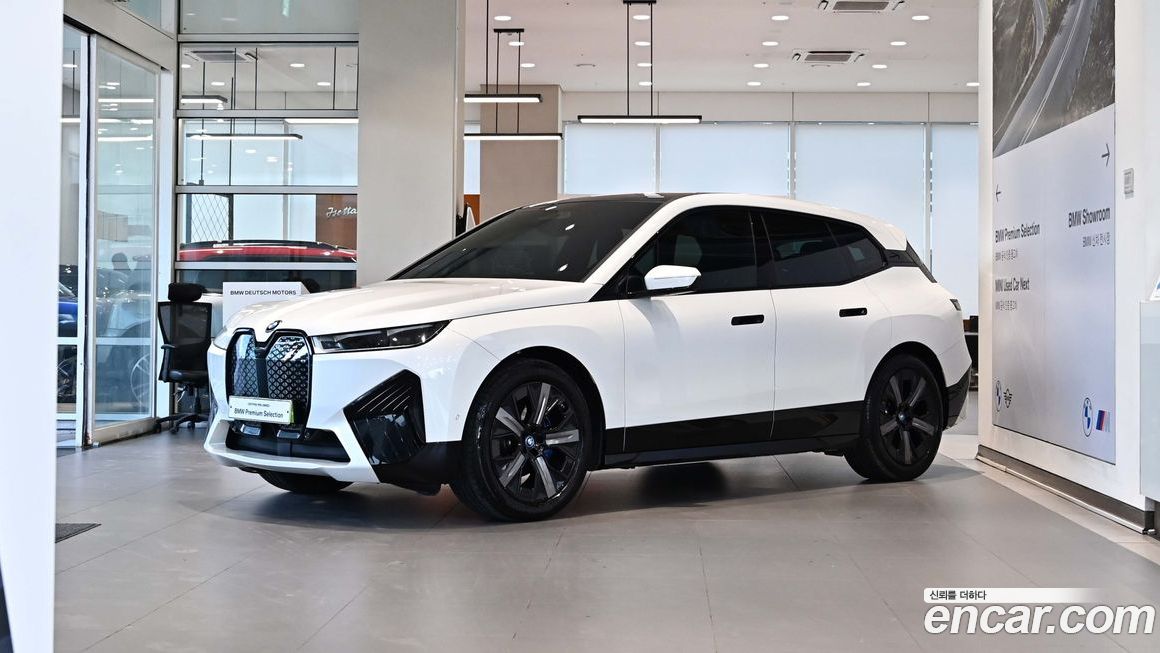 BMW iX 2025