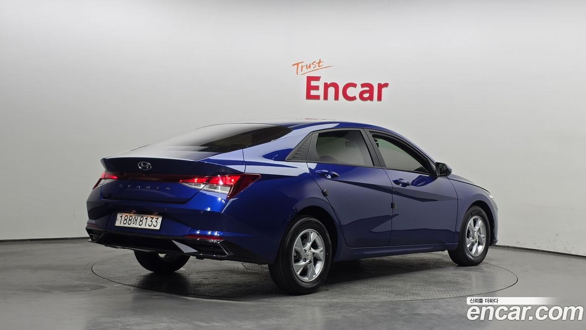 Hyundai AVANTE 2022
