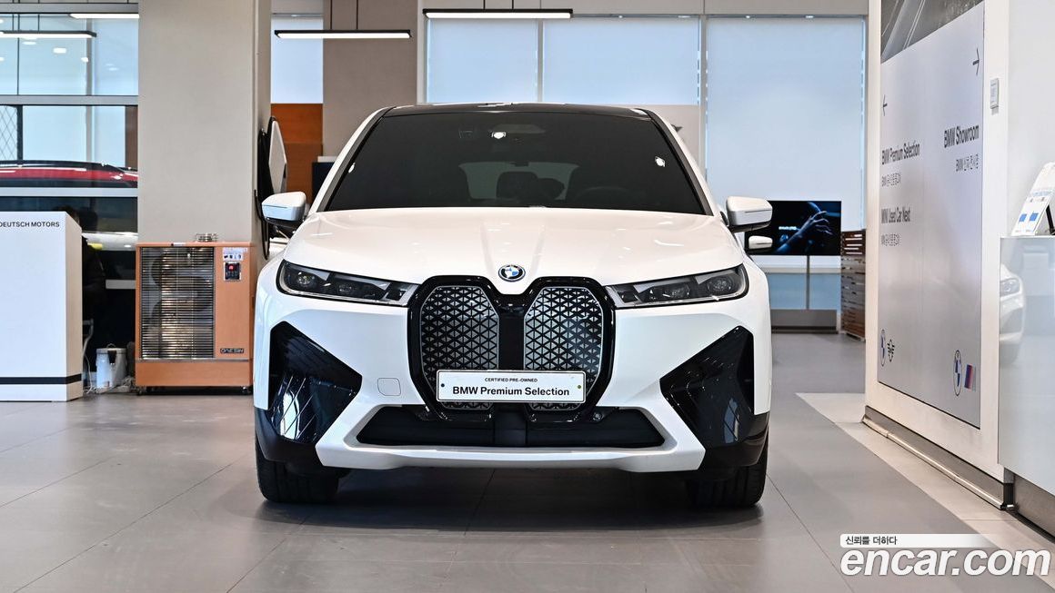 BMW iX 2025