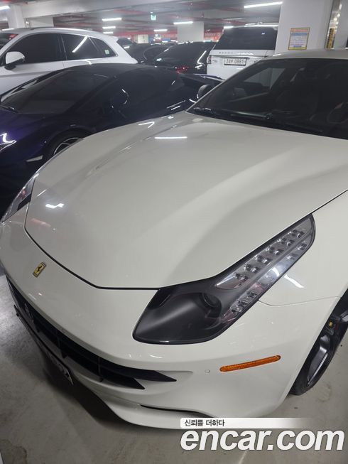 Ferrari FF 2012