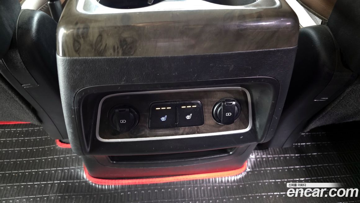 Hyundai Starex 2019