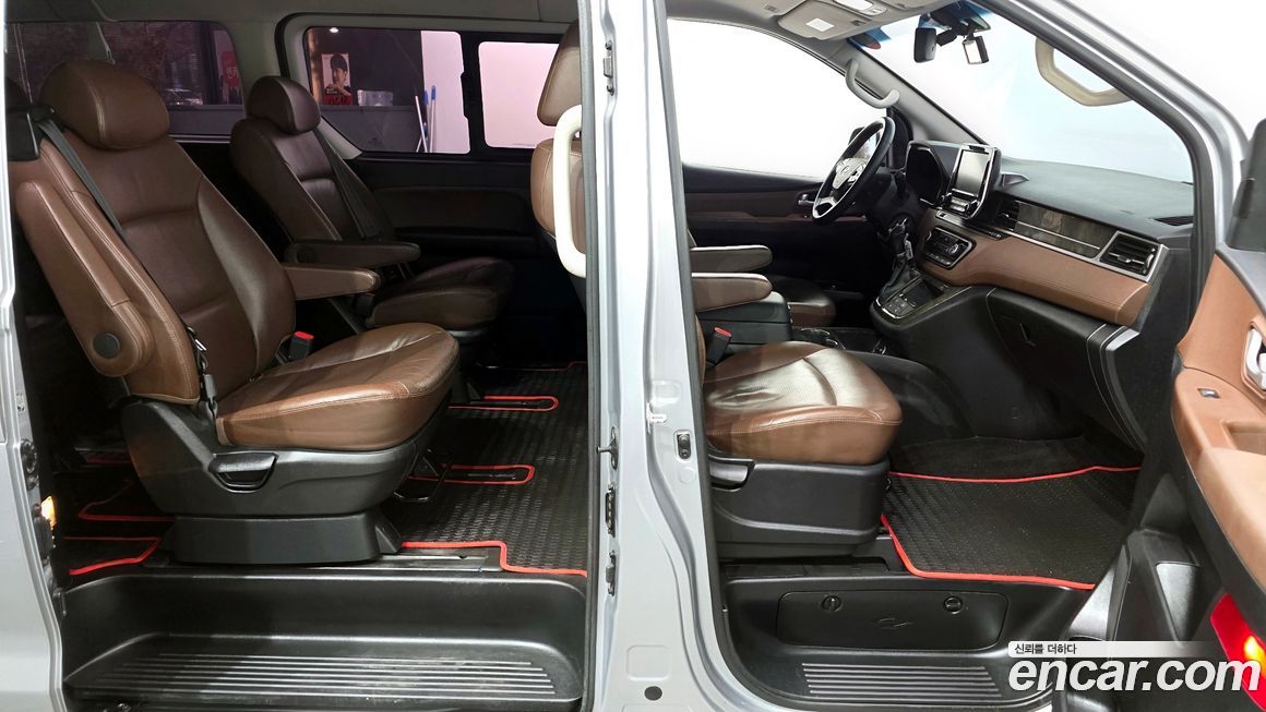 Hyundai Starex 2019
