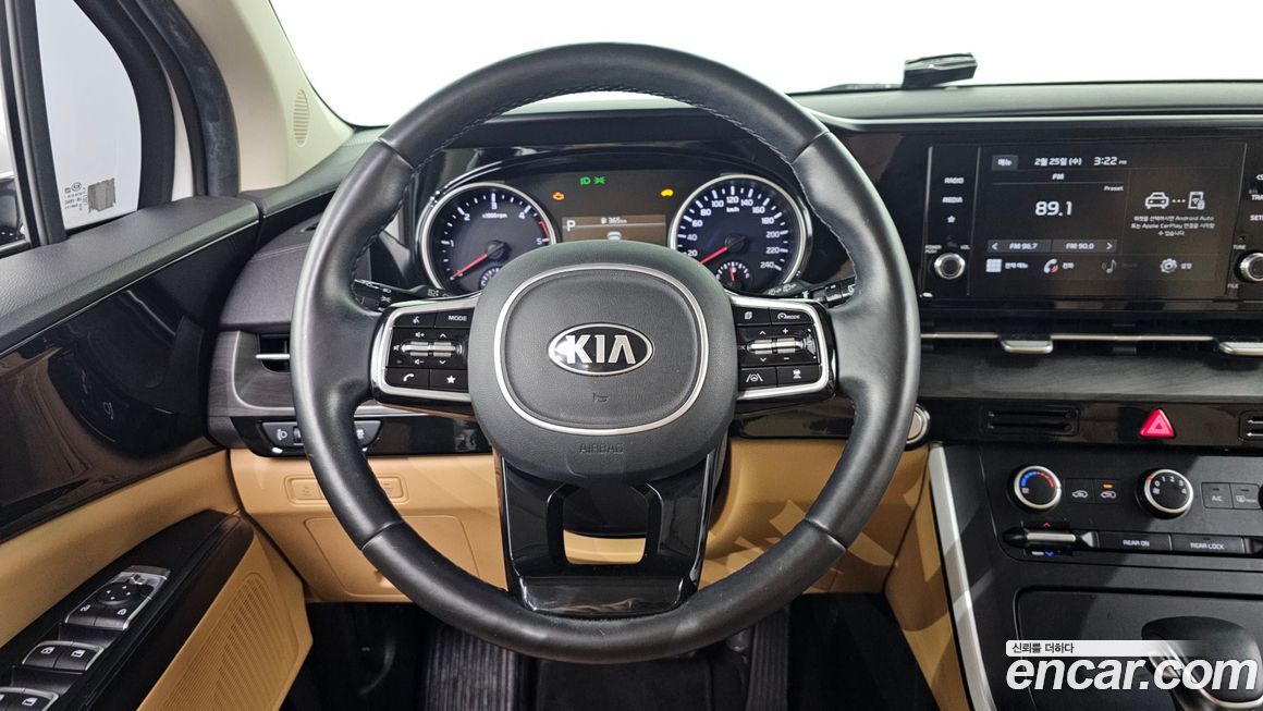 Kia Canival 2021