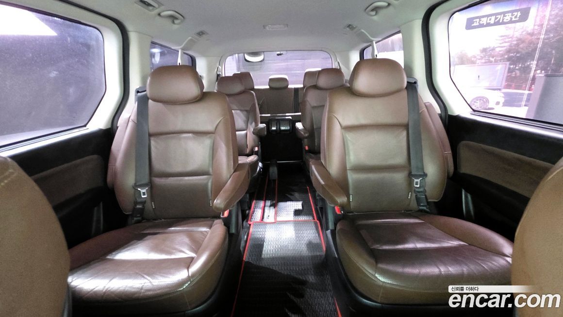 Hyundai Starex 2019
