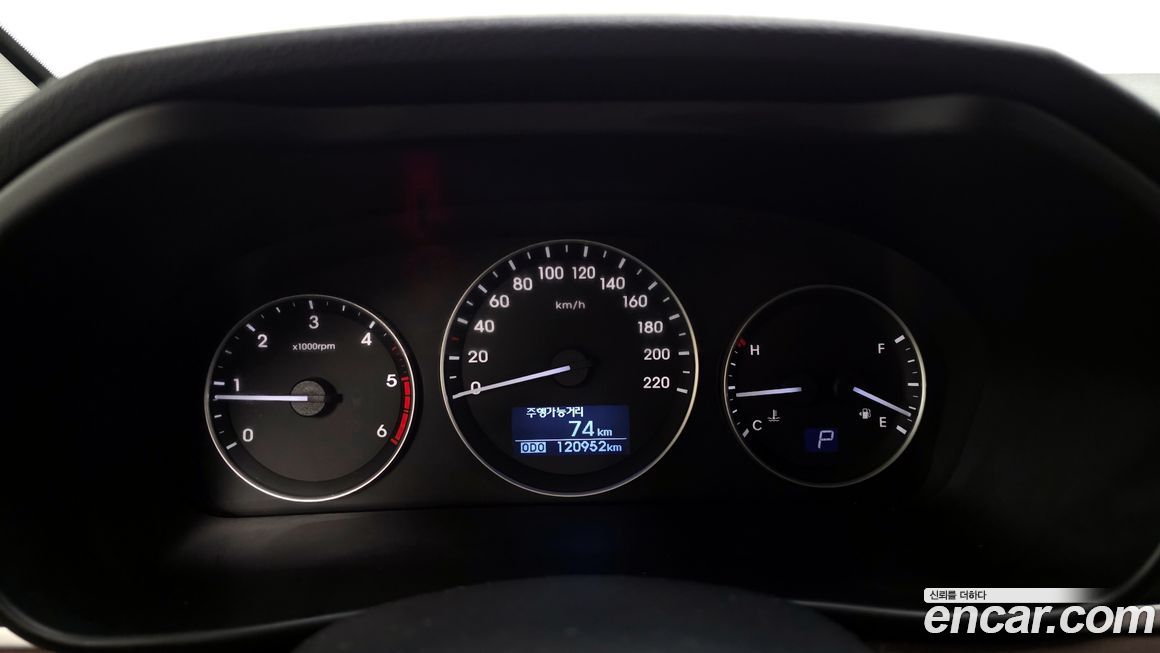Hyundai Starex 2019