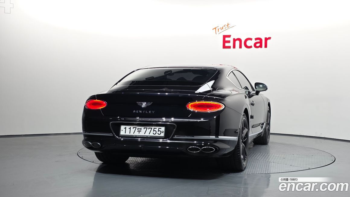 Bentley Continental 2020