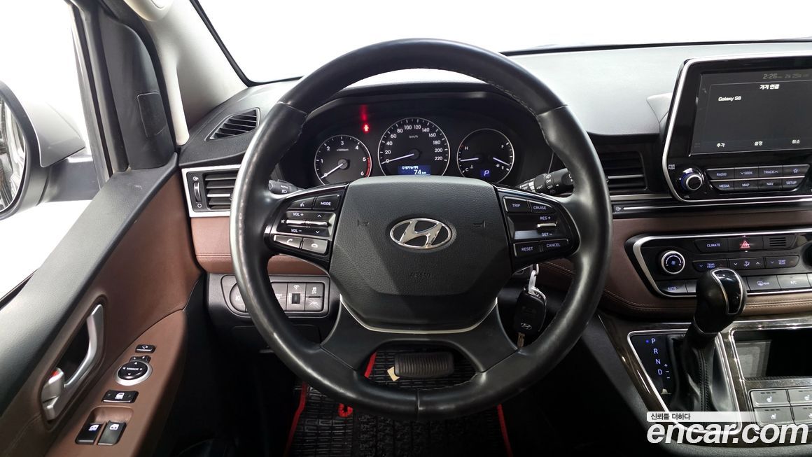 Hyundai Starex 2019