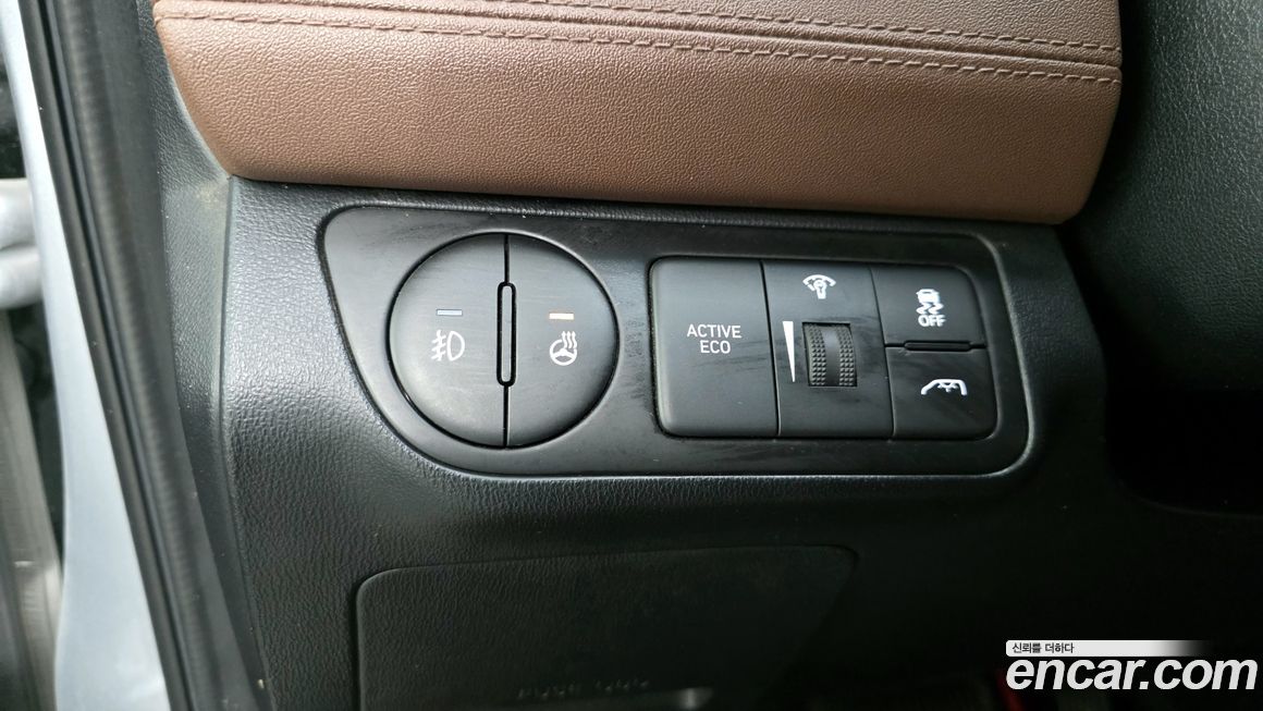 Hyundai Starex 2019