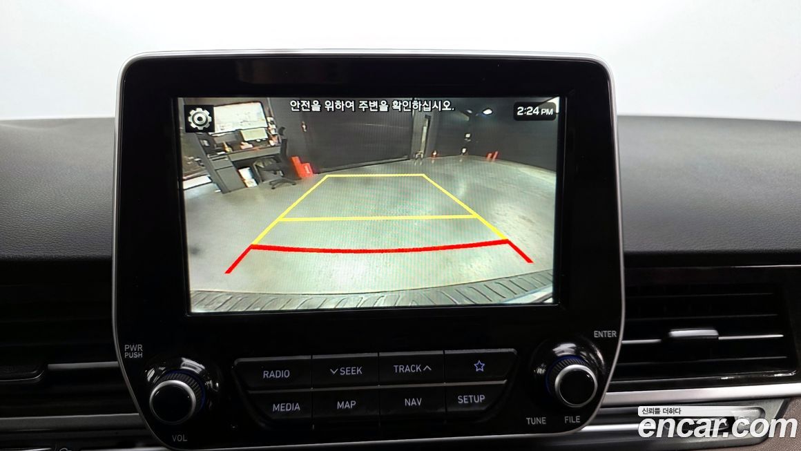 Hyundai Starex 2019