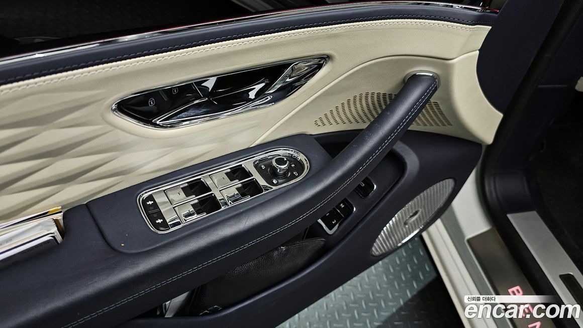 Bentley Flying Spur 2021