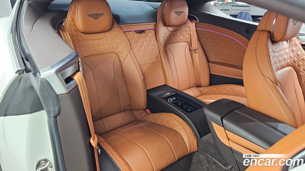 Bentley Continental 2022