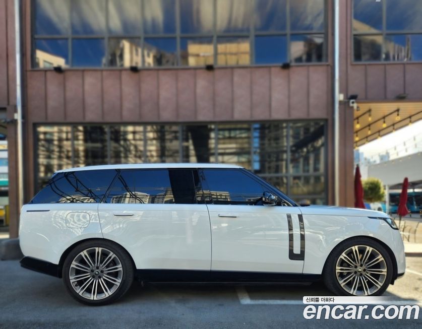Land Rover Range Rover 2025