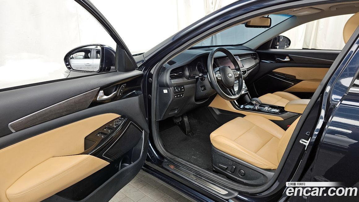 Kia K7 2021