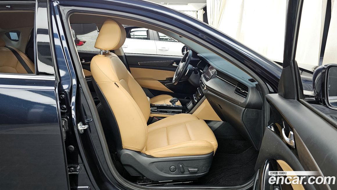 Kia K7 2021