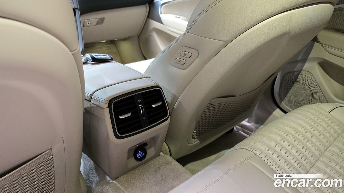Genesis G70 2023