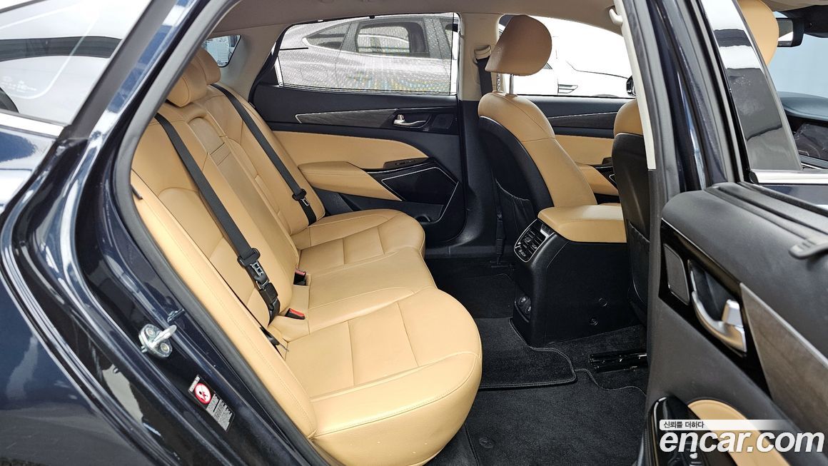 Kia K7 2021