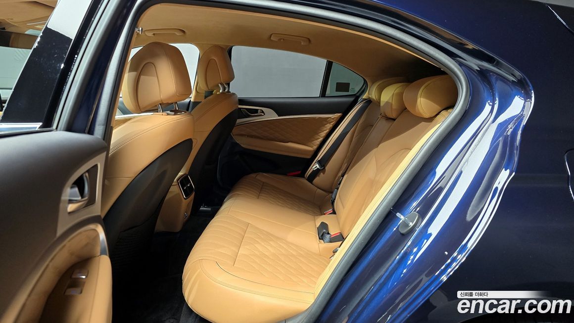 Genesis G70 2025