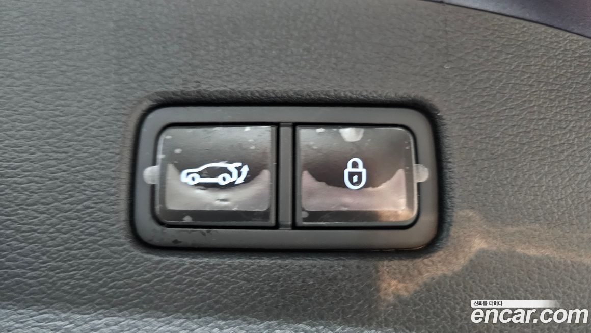 Genesis G70 2025