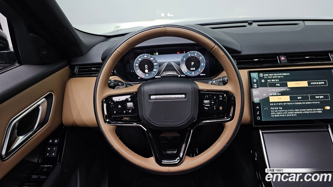 Land Rover Range Rover Velar 2025