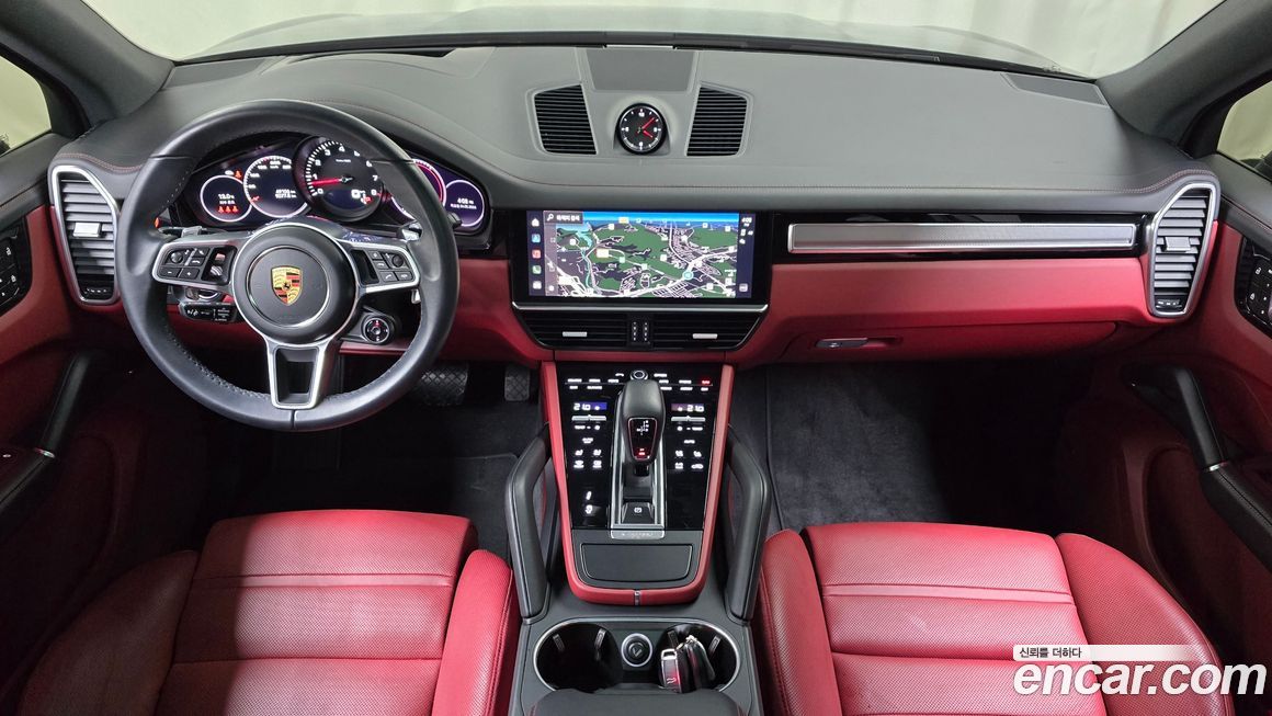 Porsche Cayenne 2022