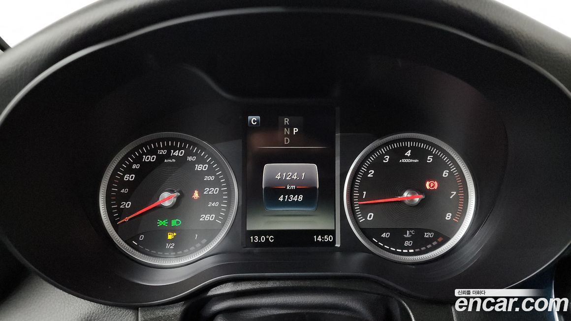 Mercedes-Benz GLC-Class 2019