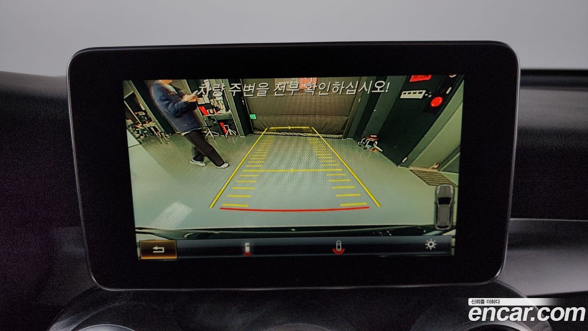 Mercedes-Benz GLC-Class 2019