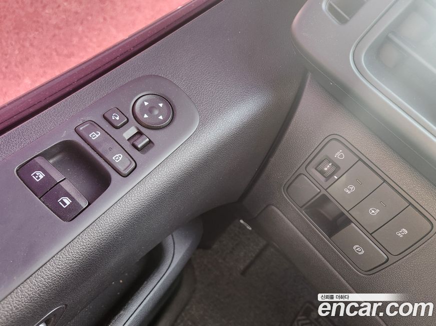 Hyundai Staria 2022