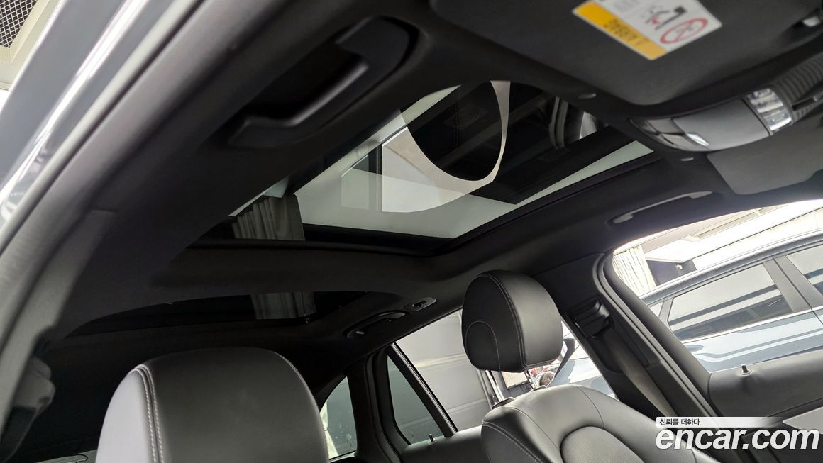 Mercedes-Benz GLC-Class 2022