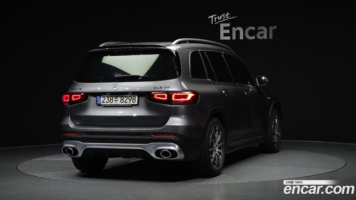 Mercedes-Benz GLB-Class 2022