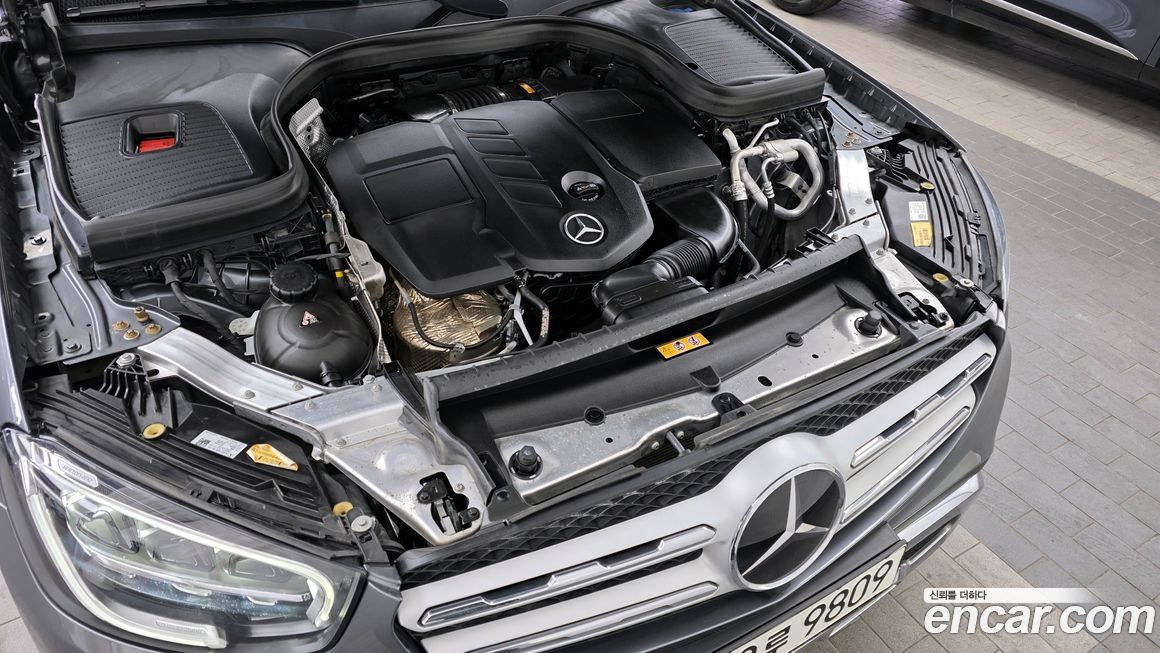 Mercedes-Benz GLC-Class 2022