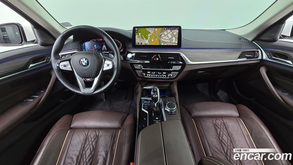 BMW 5-Series 2021