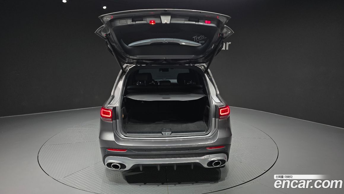 Mercedes-Benz GLB-Class 2022