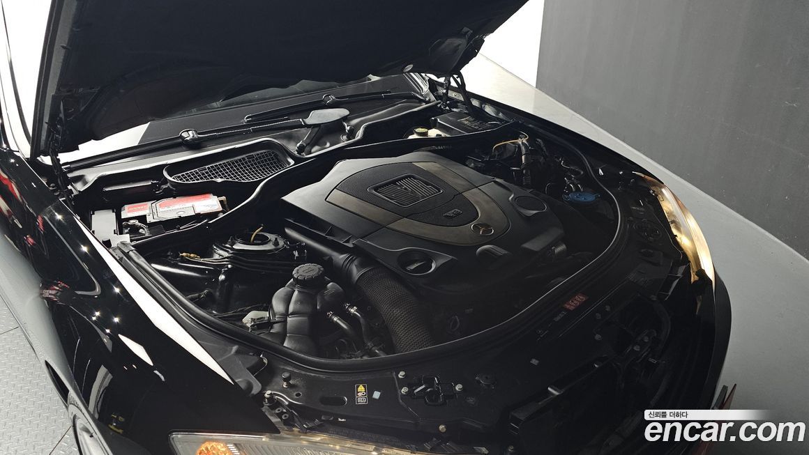 Mercedes-Benz S-Class 2007