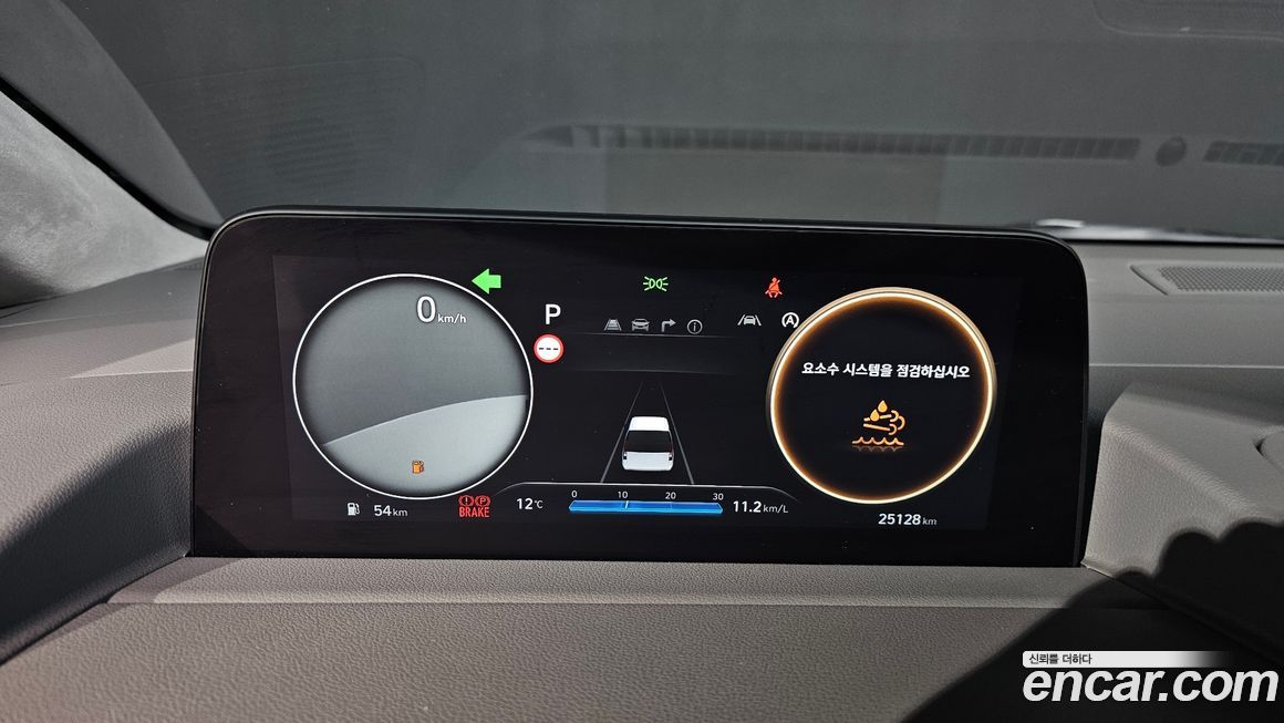 Hyundai Staria 2025