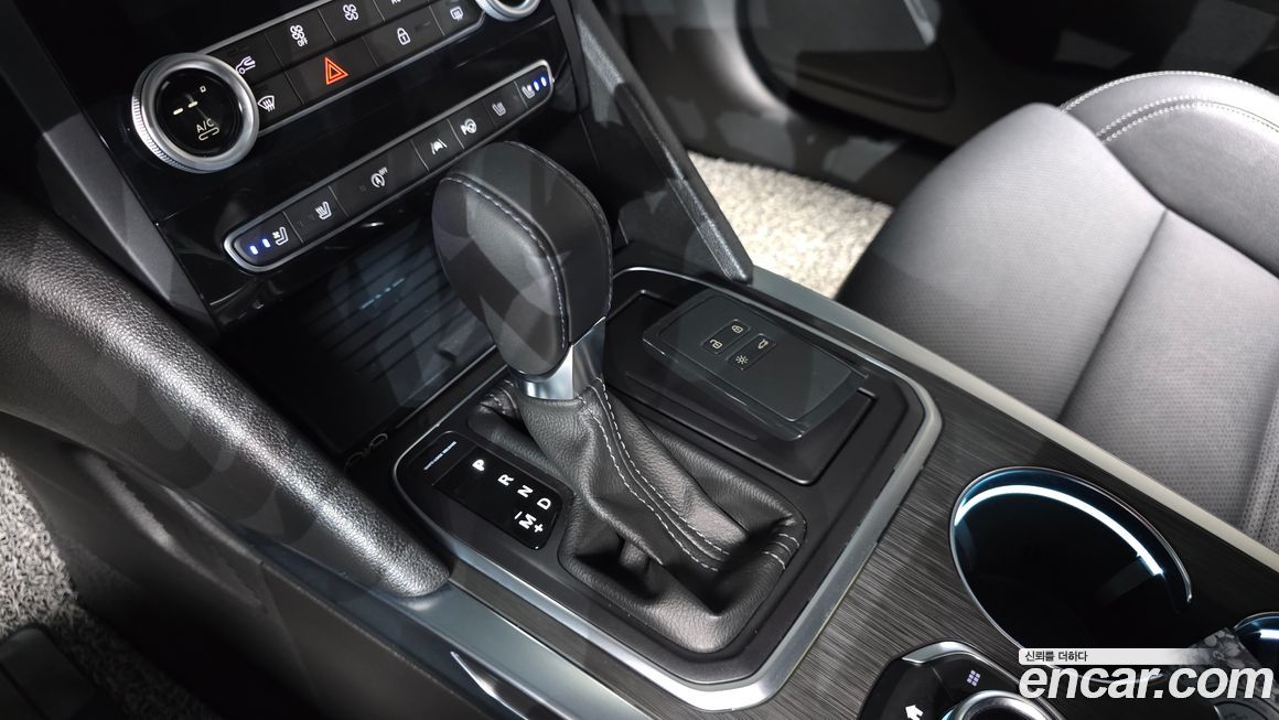 Renault-KoreaSamsung SM6 2024