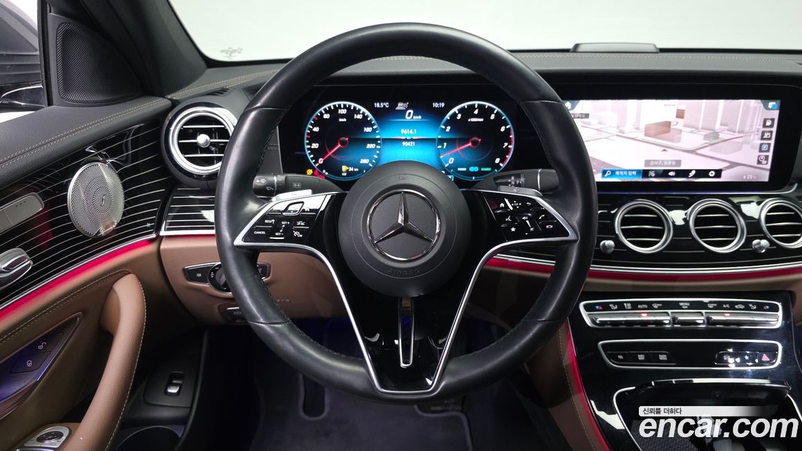 Mercedes-Benz E-Class 2021