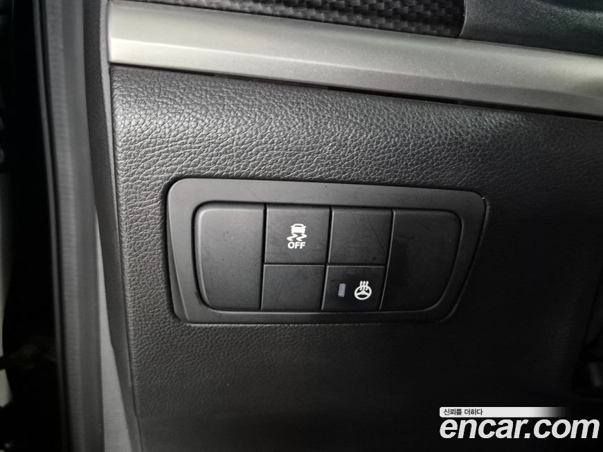 KG_Mobility_Ssangyong KORANDO 2013