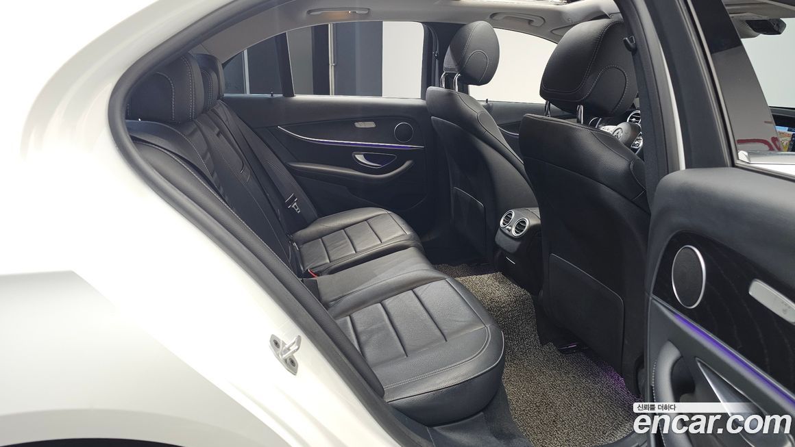 Mercedes-Benz E-Class 2020