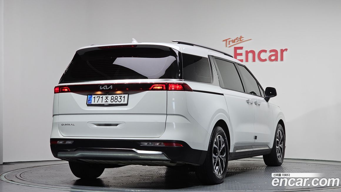 Kia Canival 2023