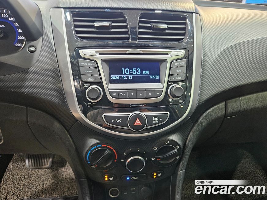 Hyundai Accent 2016