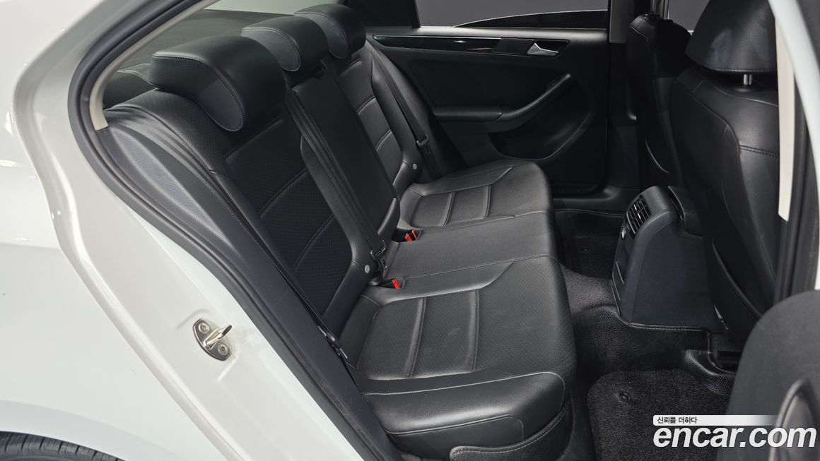 Volkswagen Jetta 2015