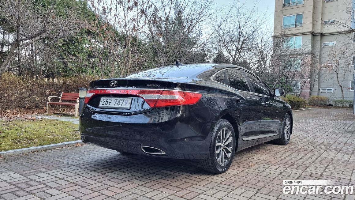 Hyundai Grandeur 2012