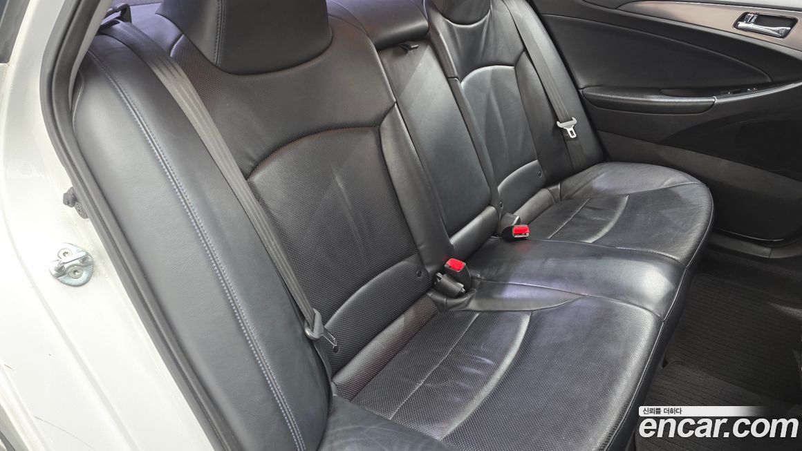 Hyundai Sonata 2013