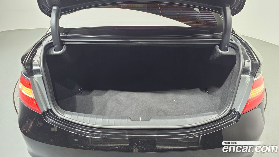 Hyundai Grandeur 2015